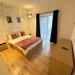 Lipatti 15 Premium By Glam - Parking Option * Timisoara