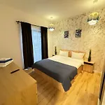 Apartment Lipatti 15 Premium By Glam - Parking Option Timisoara
