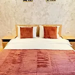 Apartment Lipatti 15 Premium By Glam - Parking Option