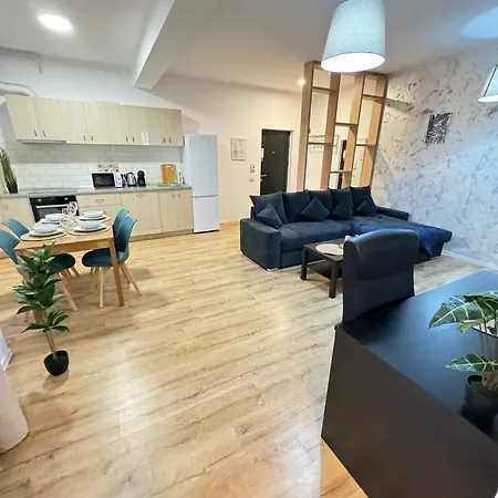 Lipatti 15 Premium By Glam *