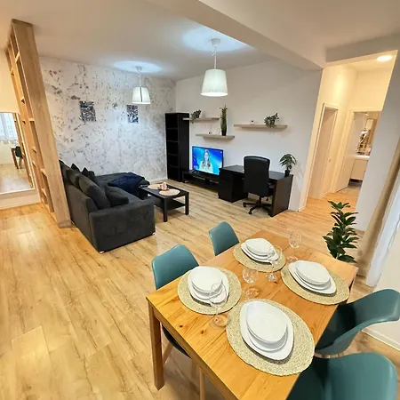 Lipatti 15 Premium By Glam *