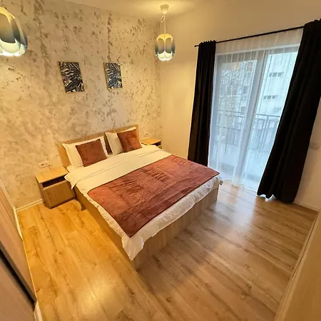 Lipatti 15 Premium By Glam