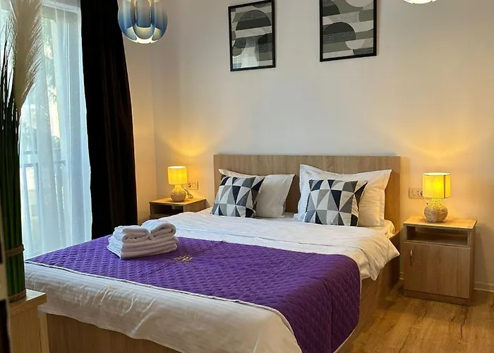 Lipatti 15 Premium By Glam *