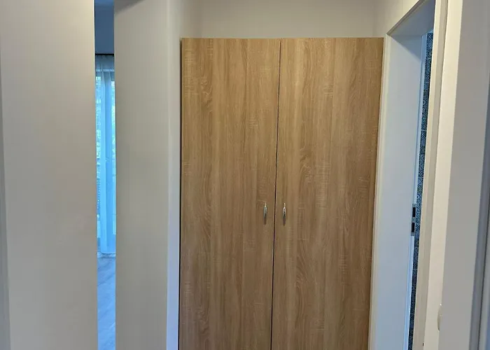 Lipatti 15 Premium By Glam Timişoara