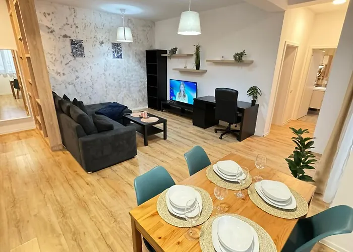 Lipatti 15 Premium By Glam *