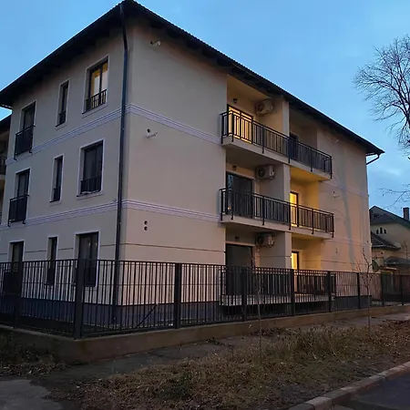 Lipatti 15 Premium By Glam